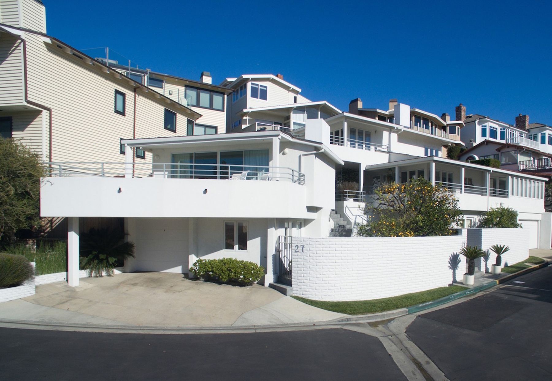 warren buffet's house on Laguna