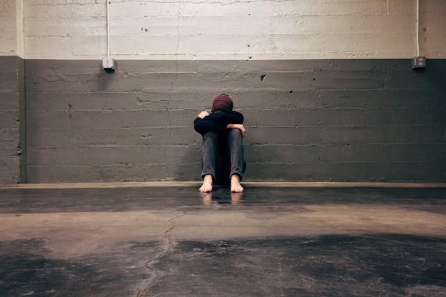 Cara Mengatasi Overthinking yang Bikin Capek