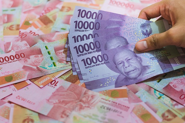 Gaji Nggak Naik, Harga Naik Terus? Ini Cara Bertahan di Ekonomi Sekarang!